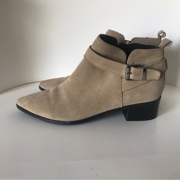 Marc Fisher 9.5 Natural Suede Beige Ireene Pointed Toe Strap Detail Ankle Boots. - Picture 13 of 14